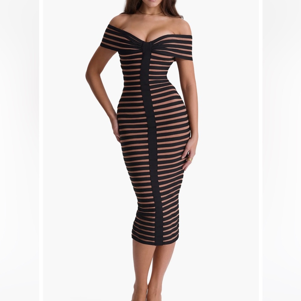 House of CB “Petra” Striped Midi Bandage Dress Size Large